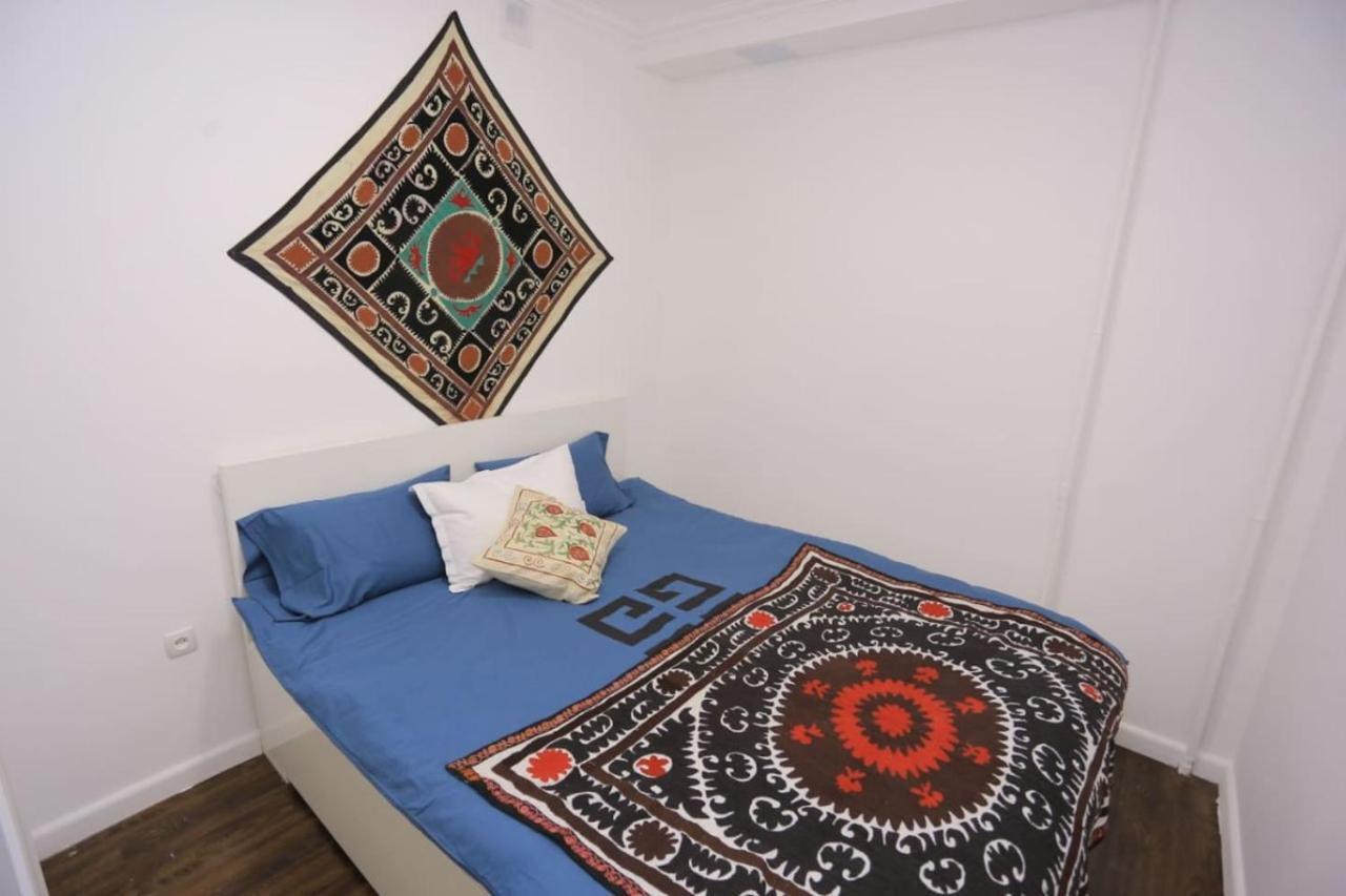 Newly Renovated Modern 2 Bed Apt Near Gur-E-Amir Leilighet Samarkand Eksteriør bilde